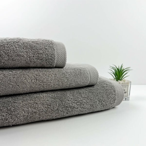 Plain bath towel